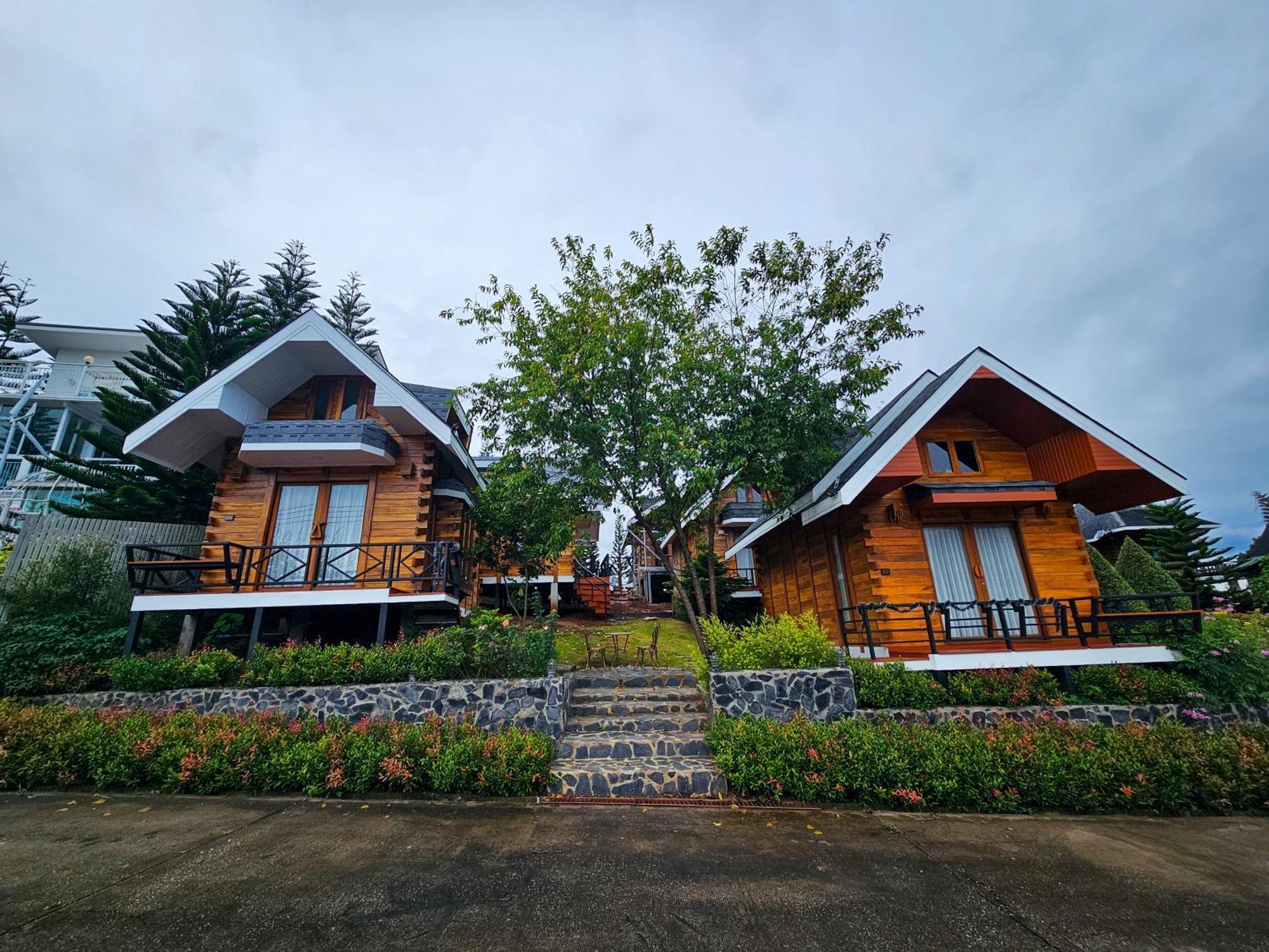 My Log Home Resort Ban Huai Phai 외부 사진