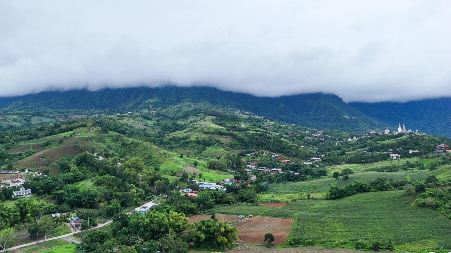 My Log Home Resort Ban Huai Phai 외부 사진