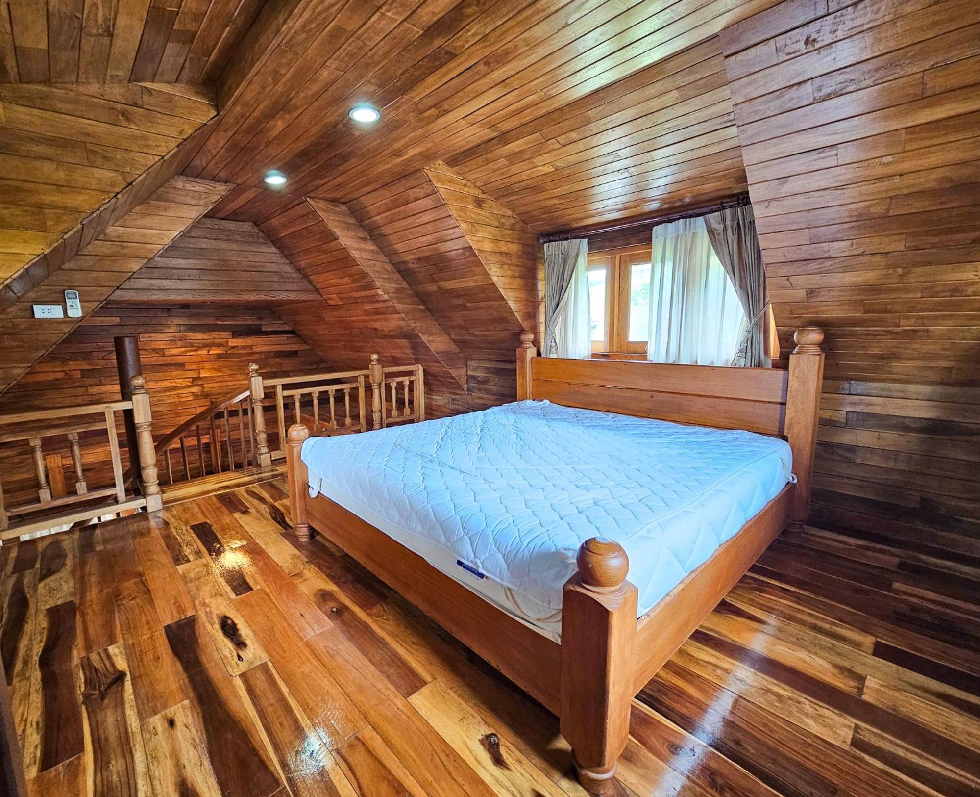 My Log Home Resort Ban Huai Phai 외부 사진